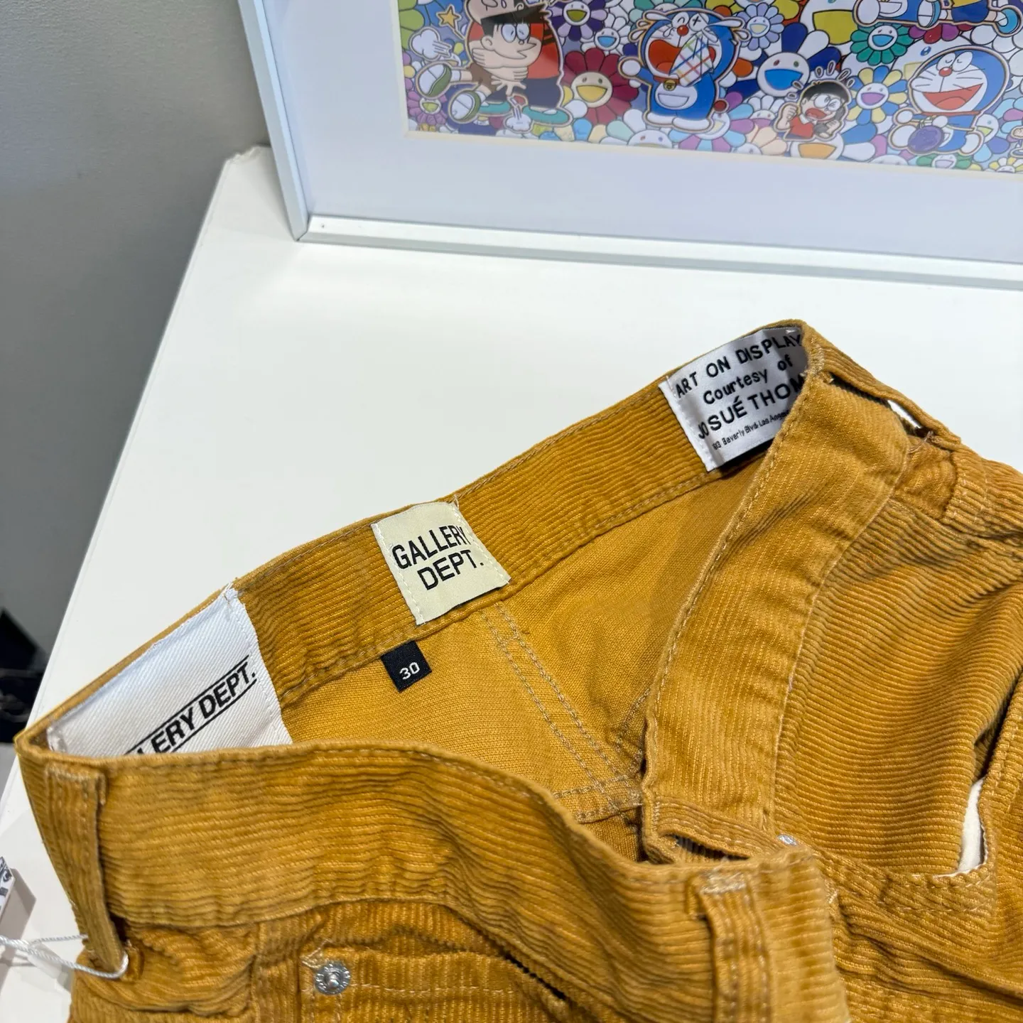 P250 model number: D448 GALLERY DEPT. ss25 limited corduroy splicing embroidered bootcut jeans Size: 28, 30, 32, 34, 36 (S-XXL) Color: Corduroy yellow Size reference: Pants length 100 102 104 106 106 Waist 72 76 80 84 88 Recommended weight S (about 110 pounds) M (about 120 pounds) L (about 140 pounds) XL (about 165 pounds) XXL (about 185 pounds)